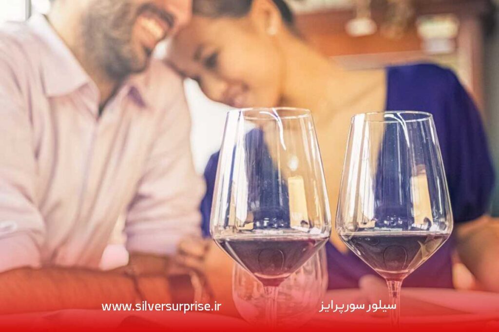 سورپرایز سالگرد ازدواج و عقد با موسیقی زنده در کافه و رستوران و ...