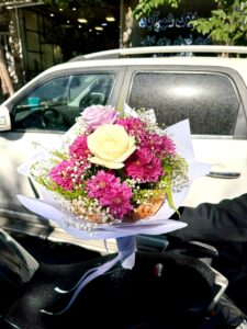 نمونه تهیه گل برای سورپرایز سالگرد ازدواج و تولد